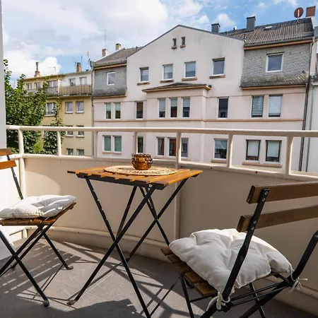 Lux Near Frankfurt, 6p * Όφενμπαχ